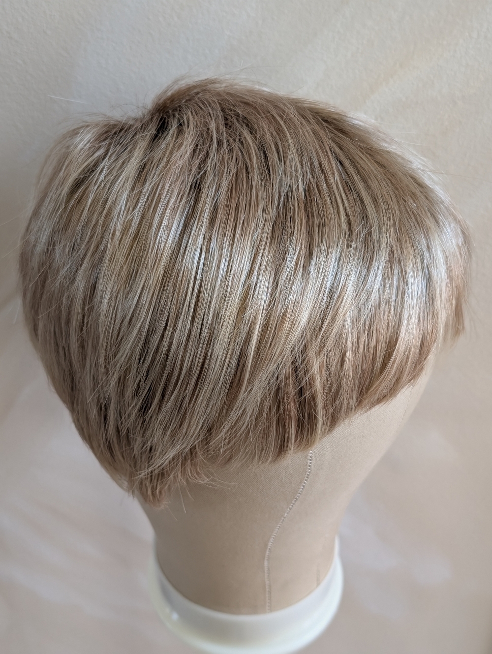 Raquel Welch Layered Pixie Wig Short Blonde Dark Roots Natural Look